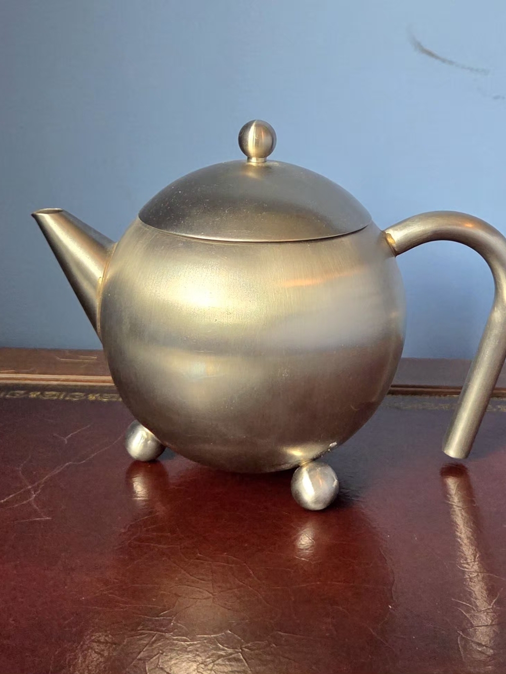 Stainless Steel Round Atomic Design Henley Style Teapot 6 Inch Tall Unused